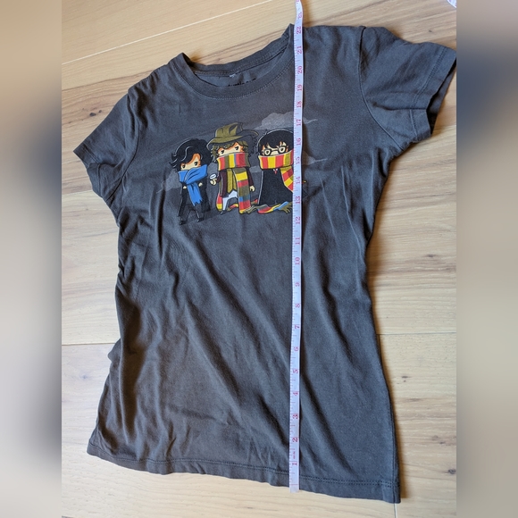 TeeTurtle Harry Potter/Sherlock/Doctor Who Graphic T-Shirt - Medium - Picture 3 of 4